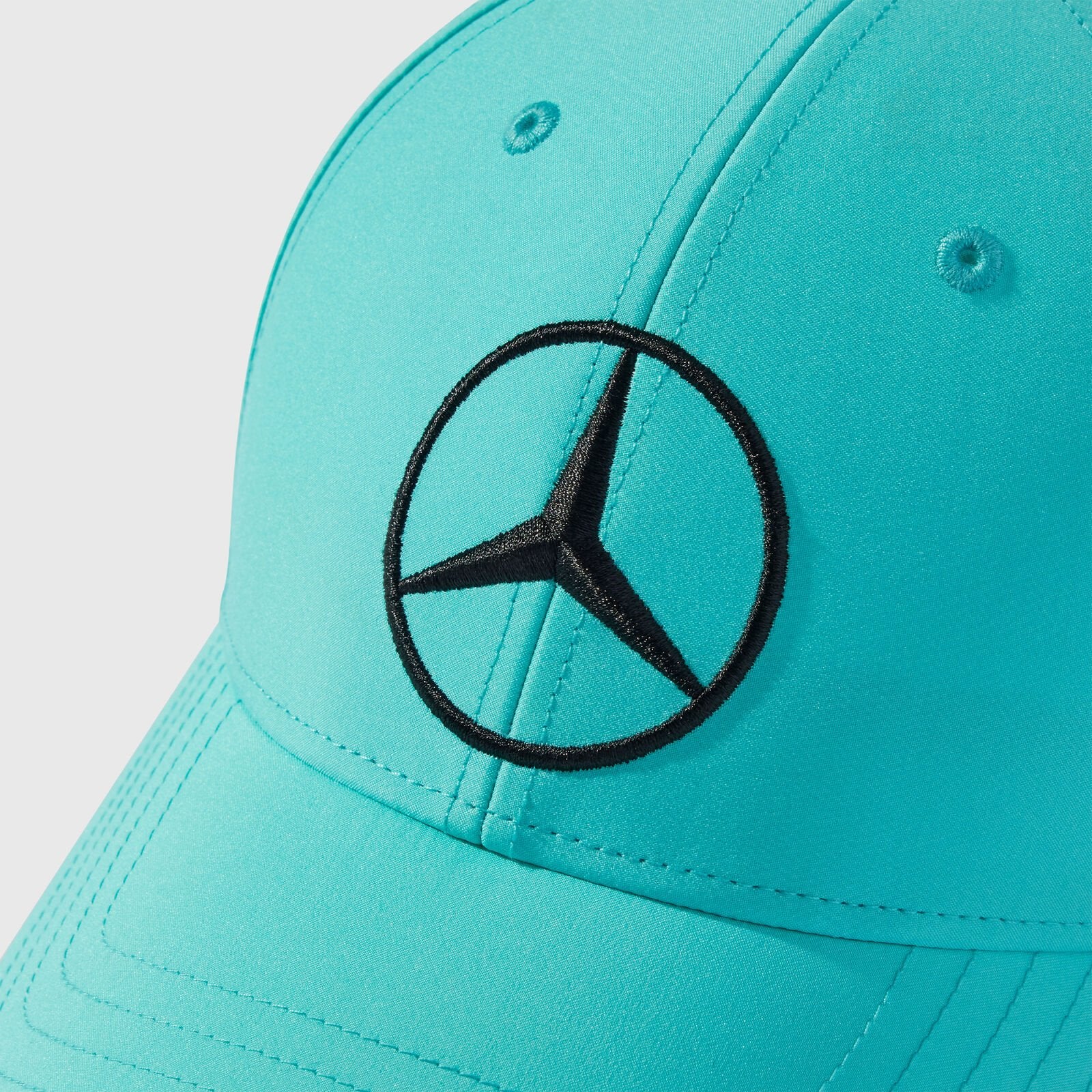 Mercedes AMG Adidas Azul